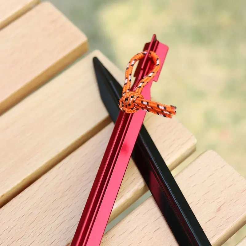 المظلة أوتاد خيمة سبائك الألومنيوم في الهواء الطلق حديقة حصص الأرض مسمار مع الحبل للتخييم الظهر خيمة للتنزه الملحقات