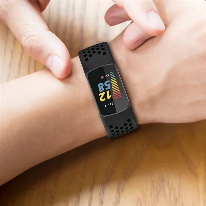 Silicone Strap For Fitbit Charge 5 6 Smart Watch Band Sports Wristband For Fit Bit Charge 5 6 Bracelet Accessories - view 4