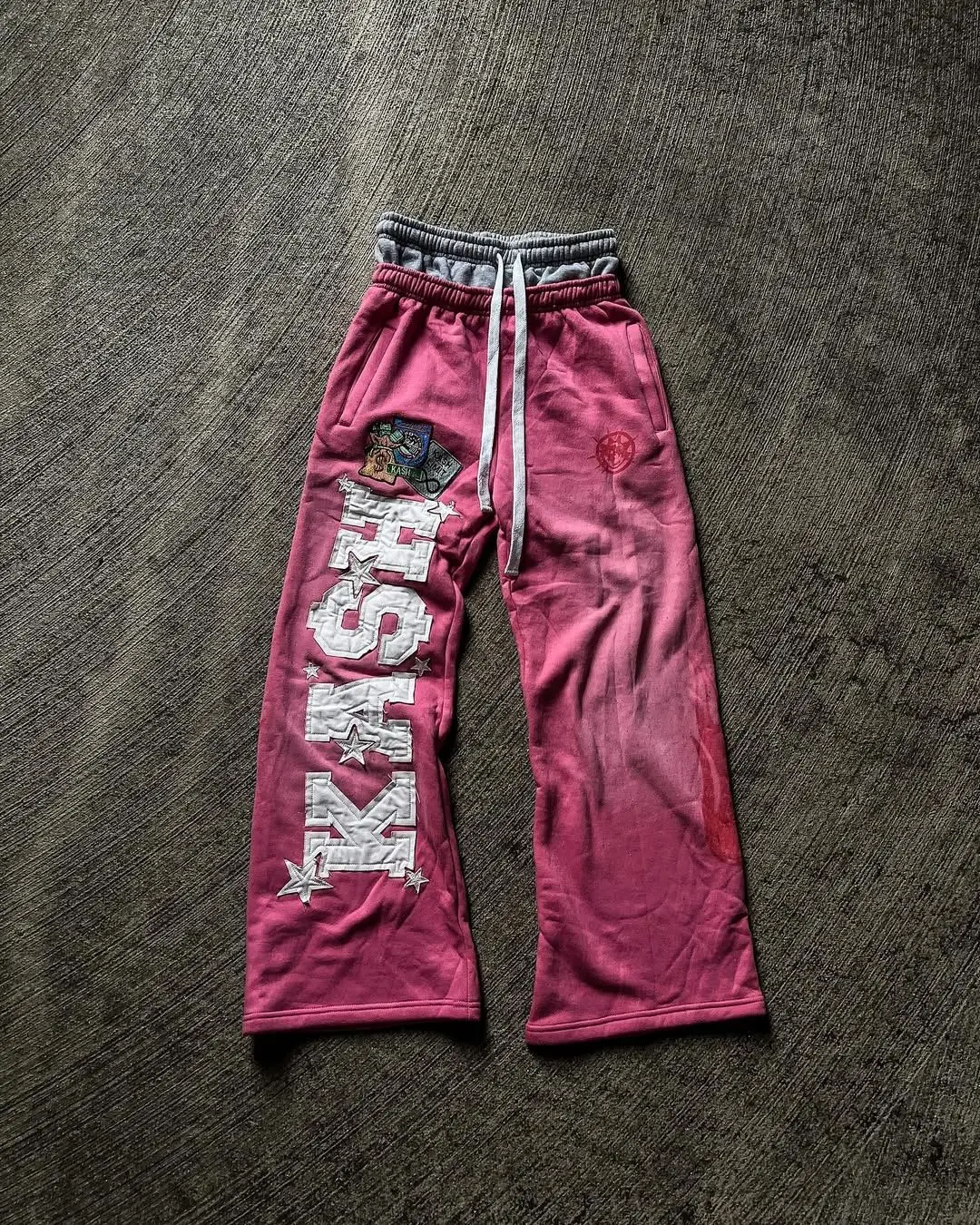 Y2K Streetwear Wide Leg Long Pants Retro Star Letter Graphic Badge Print Sweatpants Elastic Waist Drawstring Trousers Unisex