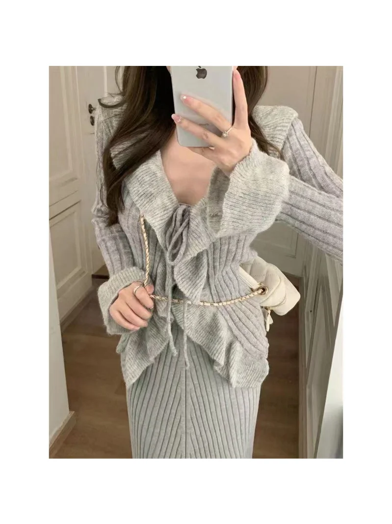 Gentle Ruffle Sleeve V-Neck Knitwear Women's Waist-Cinching Belted High-End Feeling Top Polyester Fiber Knitted Soft Style