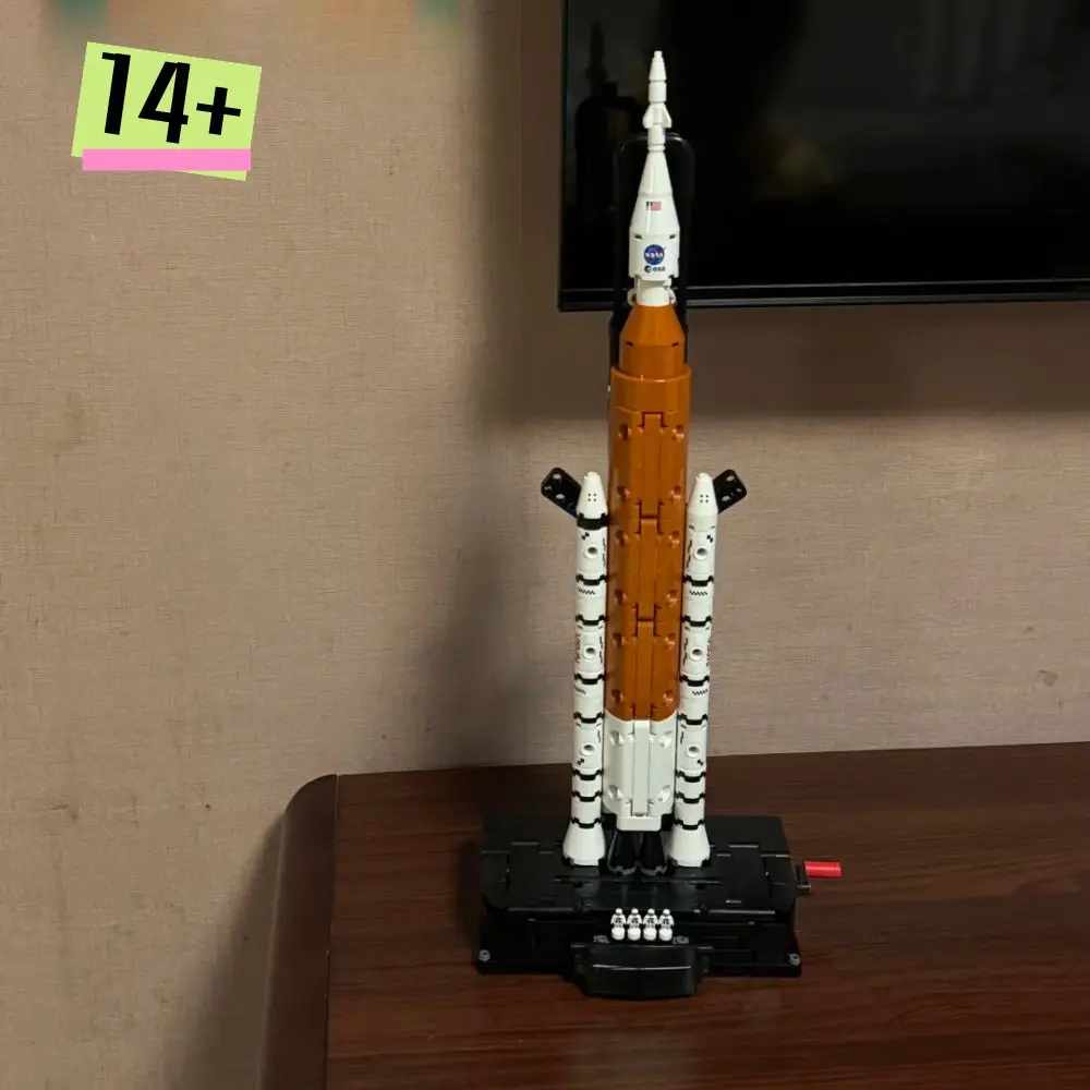 632pcs Building Blocks Kit Space Carrier Rocket Mechanical Exploration Launch Vehicle Assembly Model Festival Gifts For Adults view 6