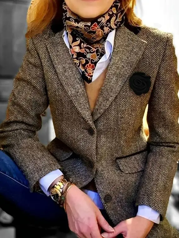 

Elegant Retro Herringbone Fabric Women's Brooch with Black Flower for Suit Jacket Temperament Fashion Accessory