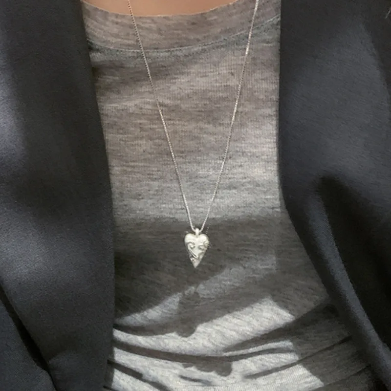 Heart Pendant Necklace Pointed Tip Totem Design Gold Plated Lightweight Elegant Unique Choker Length Jewelry for Women