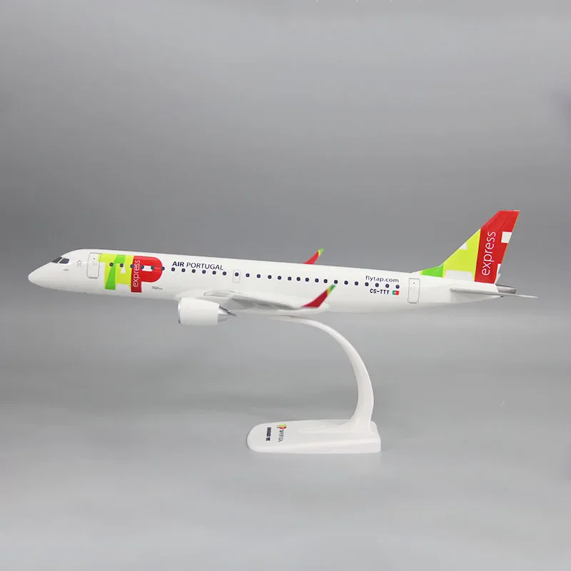 1/100 Schaal E-195 TAP's PORTUGAL Luchtvaartmaatschappij Vliegtuigen ABS Montage Vliegtuig Model Vliegtuigen Speelgoed Decoratie Collectie Geschenken Fans