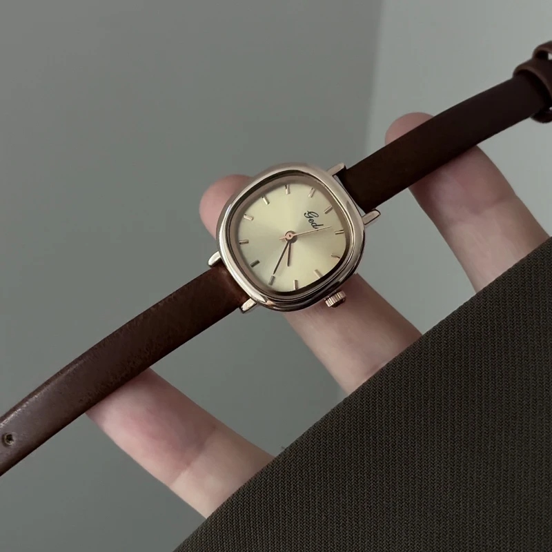 X-Brand Women'S Luxury WatchStudent StyleLeather StrapSimple Small Dial, Quartz Wristwatch For Women, A Perfect Gift For Ladies.
