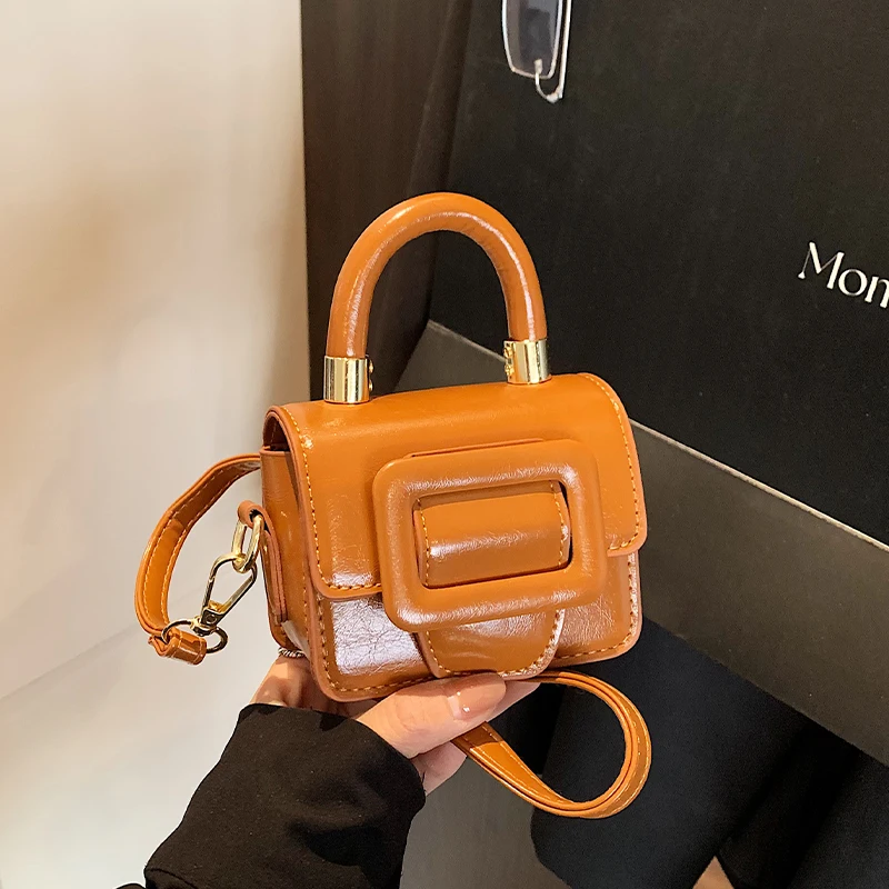 

Супер мини-сумка через плечо для женщин, модная нагрудная сумка на ремне, роскошная цепочка на плечо, кошелек для монет, мини-коробка из искусственной кожи, сумки для губной помады