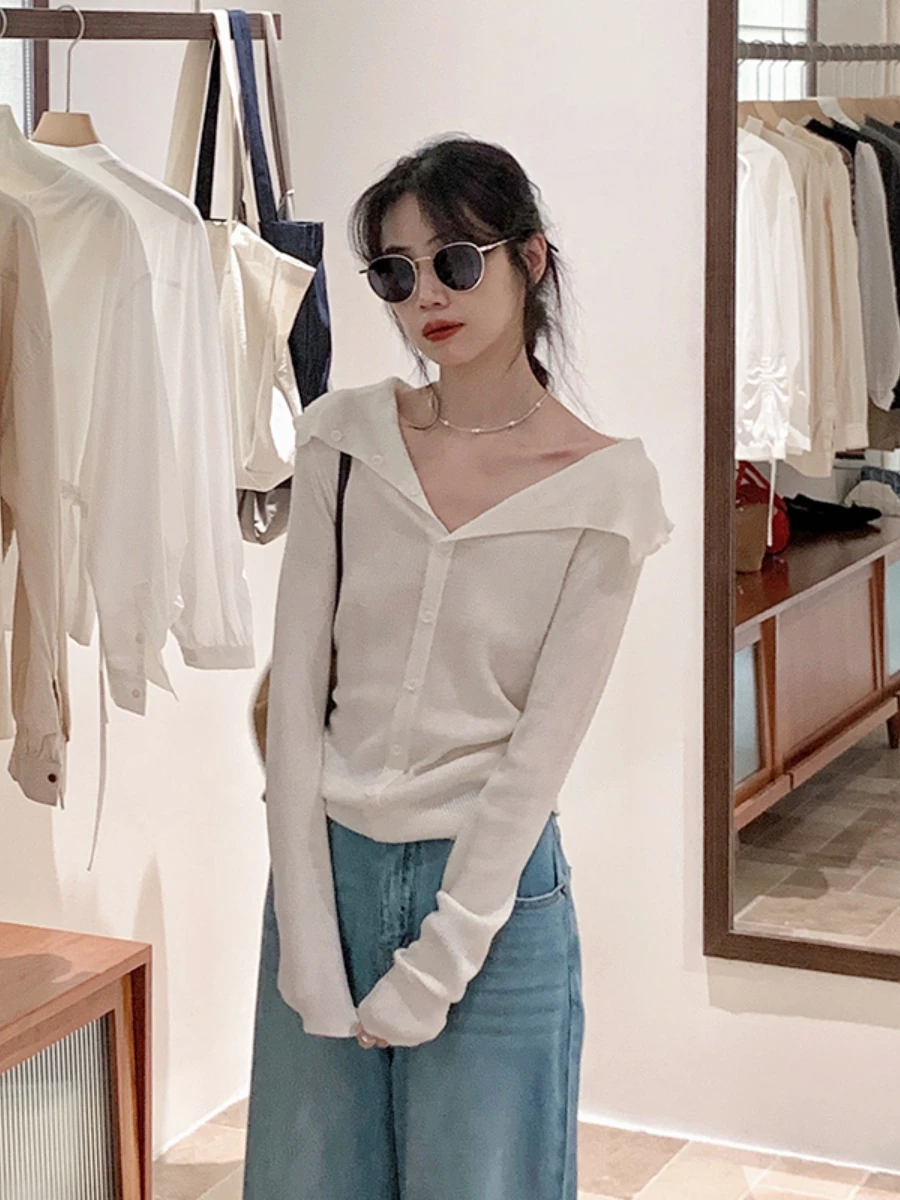 

BRIVIN Korean Sle White Knitted Sweater Women's Slim Fit Overhead Top Early Autumn New Design High End Faionable irt