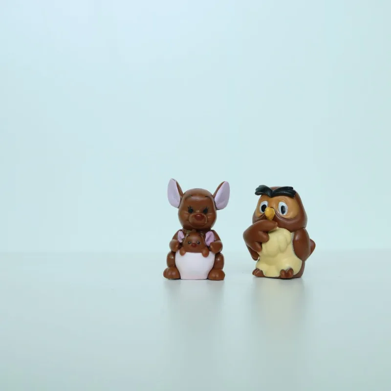 ชุดฟิกเกอร์หมีพูห์ ของสะสมอนิเมะ โมเดลของเล่นตกแต่งภายในรถยนต์ โต๊ะทำงาน ของตกแต่งจิ๋วสุดน่ารัก