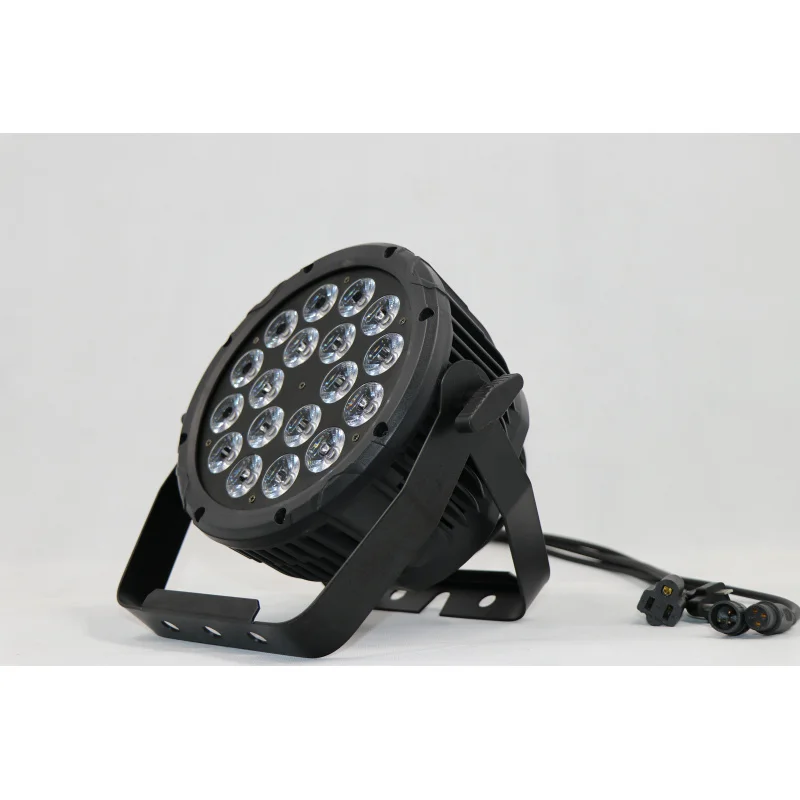Luce par LED 18x10W IP65 Impermeabile RGBW 4IN1 DMX512 Illuminazione scenica con volo pronto