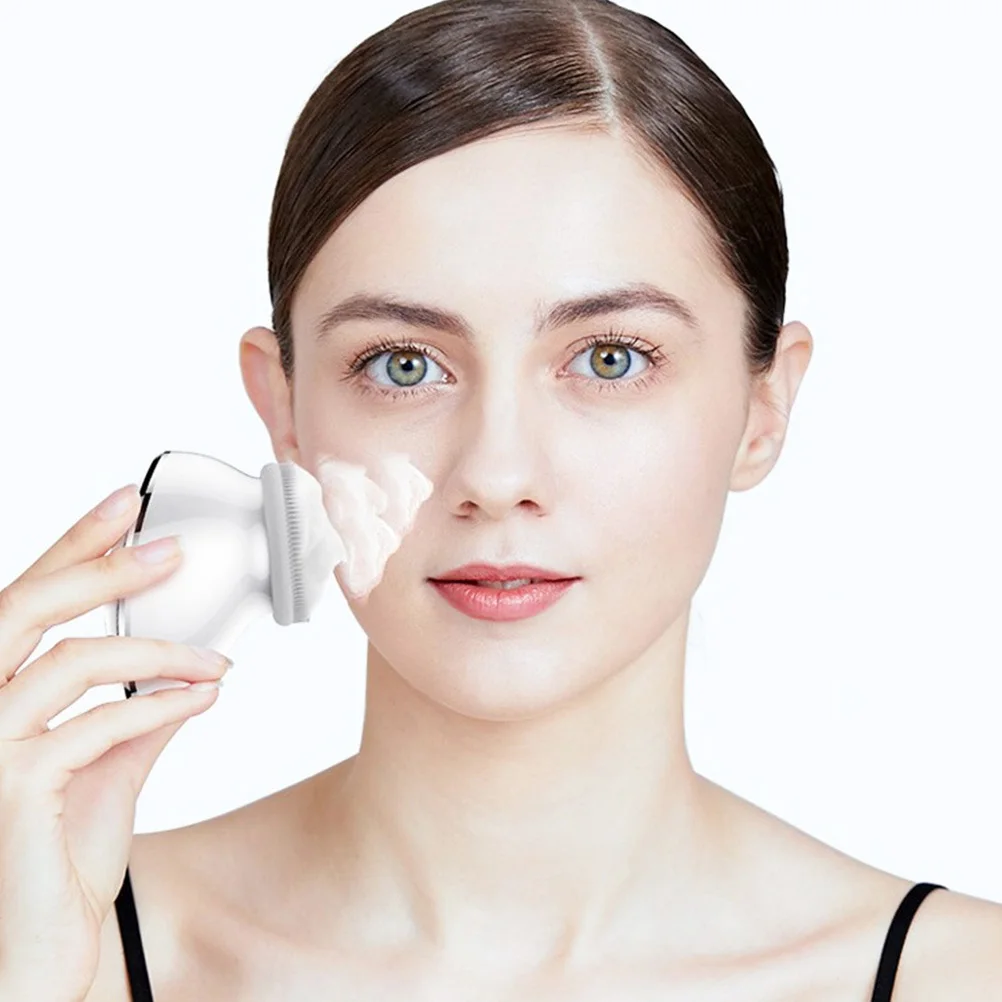 

Face Scrubber 2 in 1 Heated High Frequency Vibrations 3 Speeds 2 Heated Modes Detachable Silicone Head Women