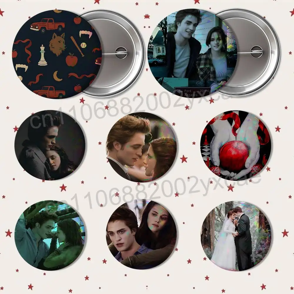 movie Edward and Bella Twilight Round Exquisite Badge Brooches Creative Pins For Clothes Hat Backpack Gift Accessories