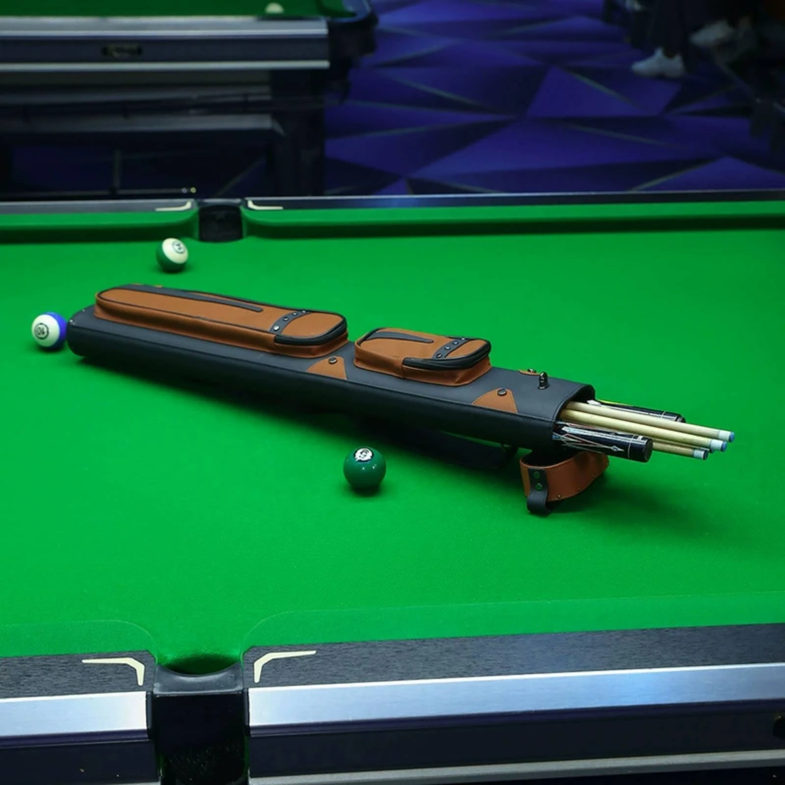 Billiards Cue Carrying Bag Zippered Pool Cue Bag with Shoulder Strap Structured Safeguarding for Travel, Tournaments