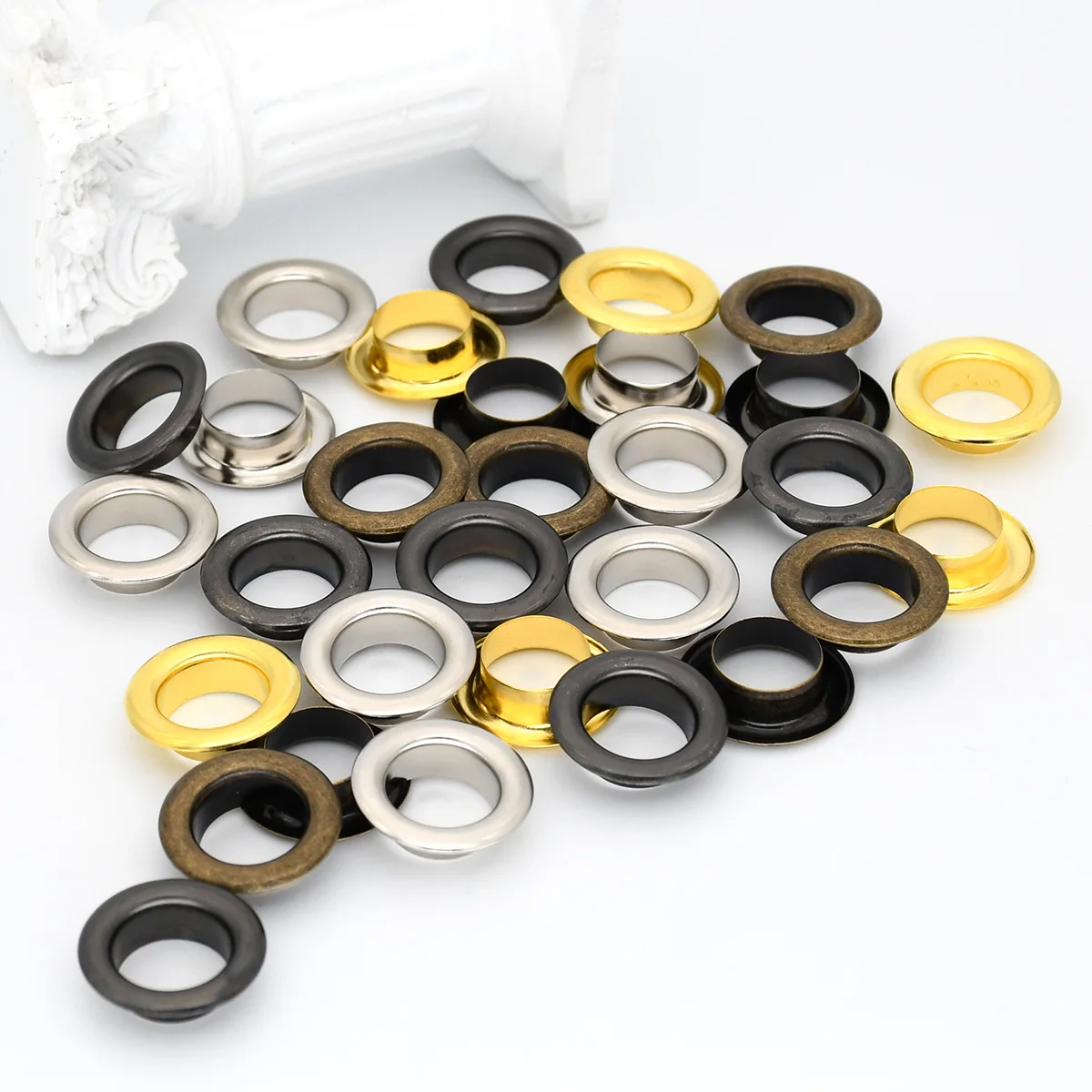 100Sets 10mm Eyelets Grommets with Washer Brass Round Hole Rings Shoes Bag Clothing Tags Belt Hat Canvas Sewing Accessories