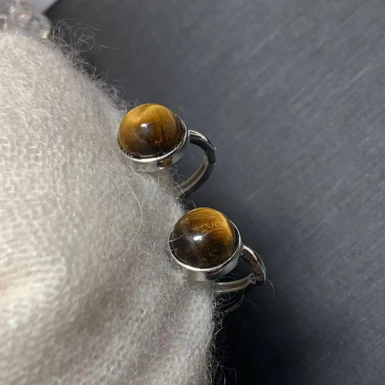 

8MM ROUND VINTAGE Natural Tiger's Eye COPPER Stud Earrings for women Jewelry Gift gem jewelry Genuine send randomly