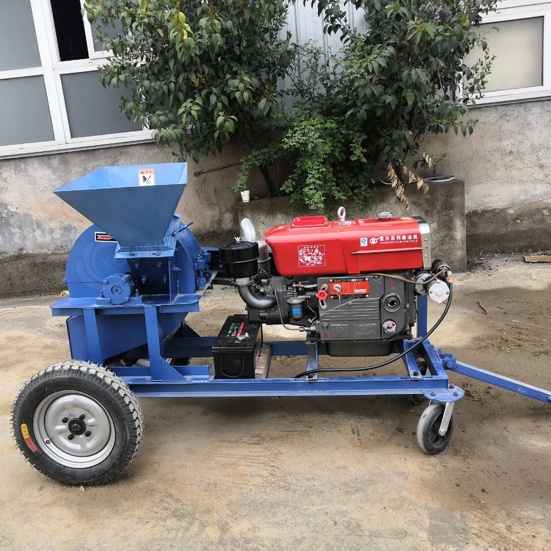CE Certified Portable Diesel Wood Crusher Chipper Machine | High Productivity 2T/H Capacity 12cm Max Diameter For Wood Sawdust