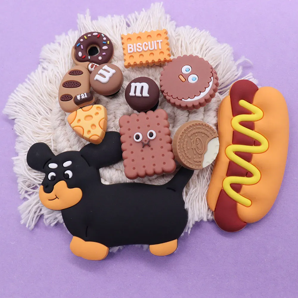 

1-11pcs PVC Cookie Cheese Donut Dog Shoes Charms Decorations Food Sandals Button Fit Kids Cute Holiday Gifts