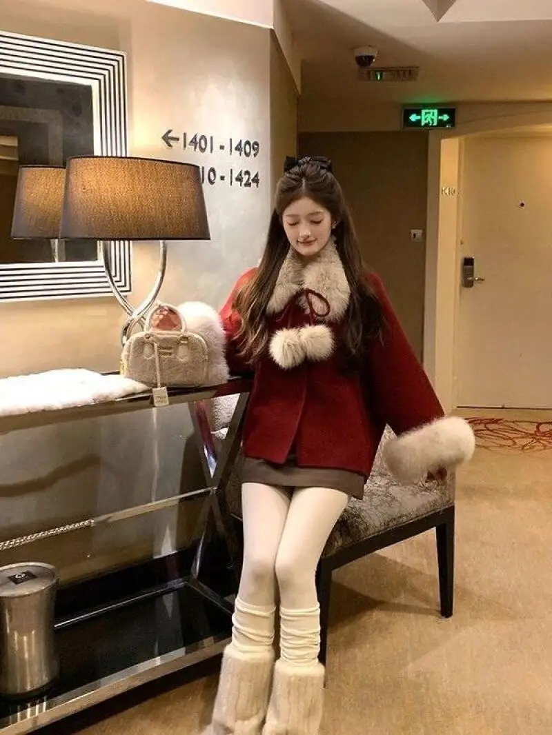 한국 스타일 여성 레드 케이프 울 코트와 스커트 세트 여성 겨울 신년 파티 의상 우아한 패션 아우터웨어 귀여운 카와이