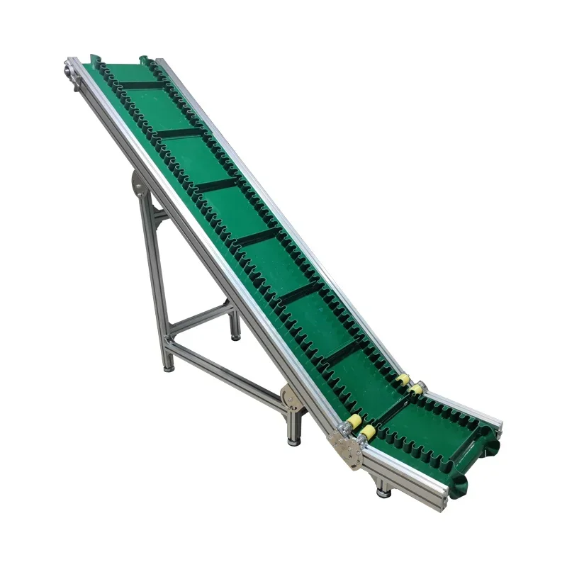 Skirt climbing, feeding machine, hoist conveyor belt, conveyor belt, small injection molding line