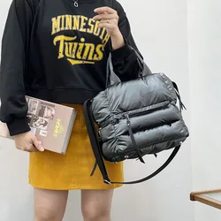 New winter for Women Cotton Solid Color Large Capacity Women Space Pad Cotton Feather Down Bag Bucket High quality Handbag