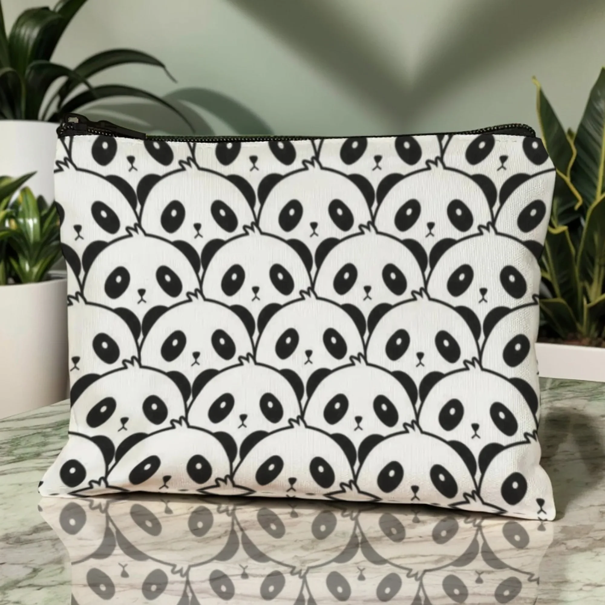 Cute Panda Pattern Makeup Bag，funny Black - White Cartoon Panda Cosmetic Pouch，Travel Toiletry Organizer for Panda Lovers