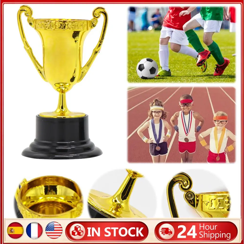 أكواب الكأس الذهبية الصغيرة للأطفال كأس الكأس البلاستيكي للمشاركة الذهبية للحفلات المفضلة والمكافآت والدعائم والمسابقات الرياضية