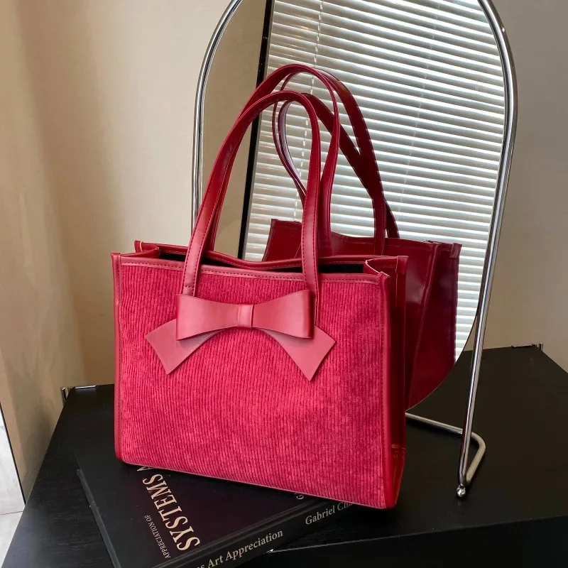 

Red Women's Bag 2025 Spring New Item, High-end Sense, Large Capacity Single Shoulder Tote Bag, Square Bag Bolsa Tote De Moda