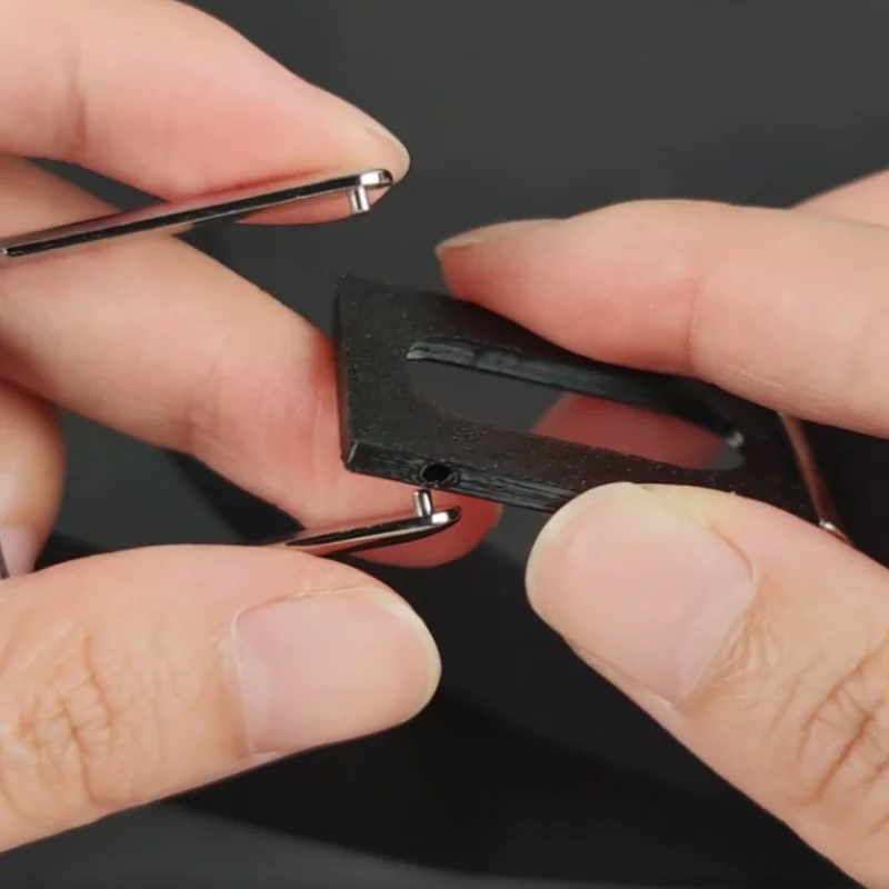 Fitbit Air and Whoop 5.0 Combo Wristband Clip Accessory description 4