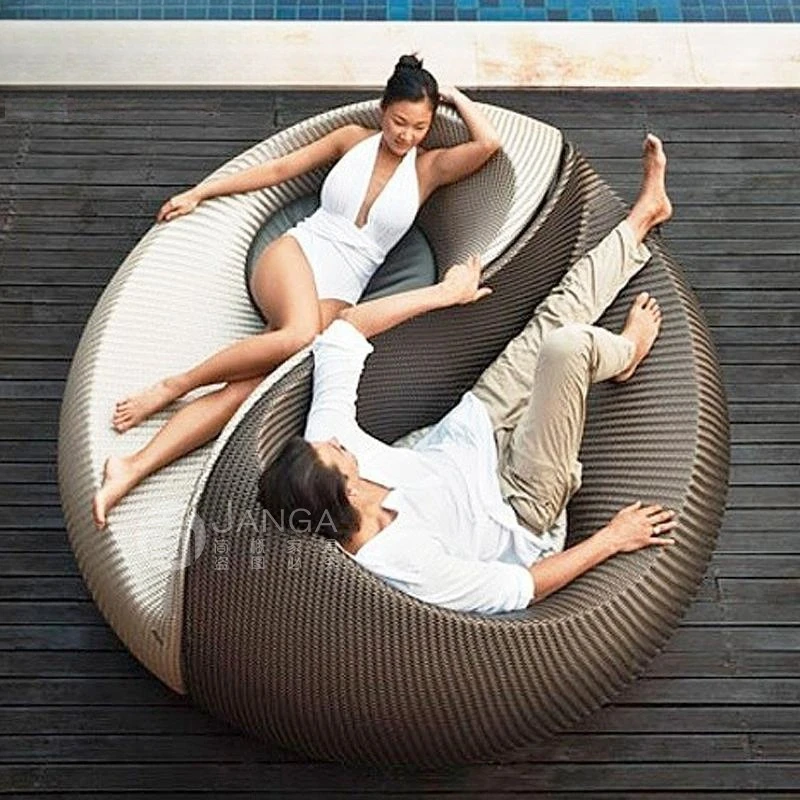 

Outdoor villa swimming pool rattan bed courtyard leisure waterproof sunscreen sofa recliner outdoor gossip bed combination