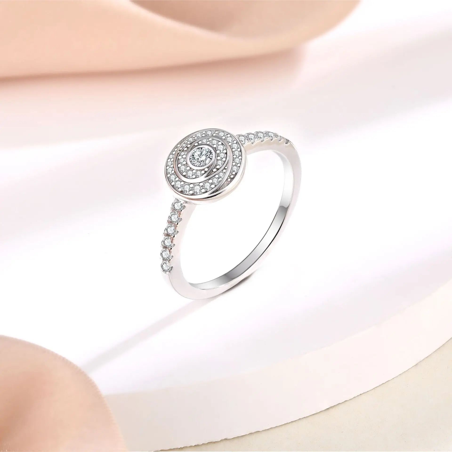 New Big Brand and Same Style Time Diamond S925 Silver Ring for Women's Design Sense Pairing Advanced Sense European Beauty Ring