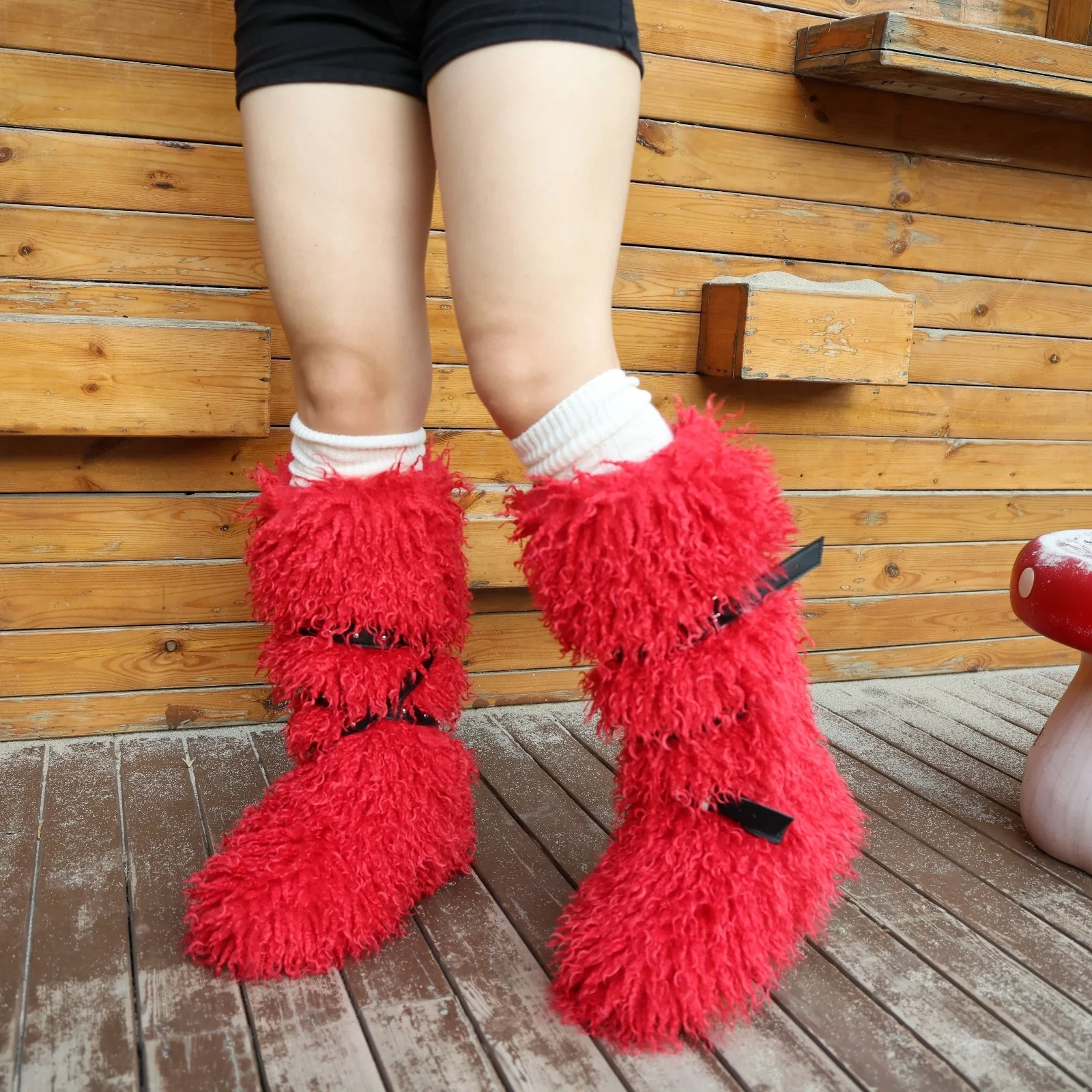 Women Fur Boots Winter Luxury Fluffy Furry Faux Fur Snow Boots Woman Lace-up Platform Knee High Boots Pink Ski Boots