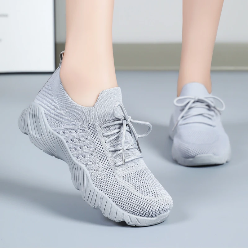 Women Breathable Flying Weave Sneakers Lightweight Soft Sole Elderly Mom Walking Shoes Summer Mesh Non Slip Casual Sports Shoes view 6