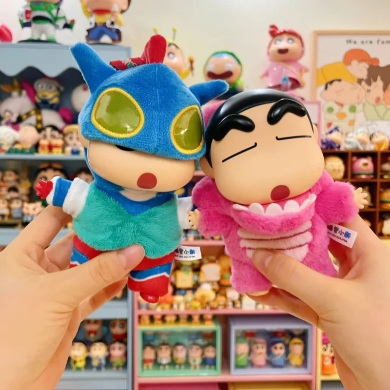 TOPTOY Crayon Shin-Chan Winylowa Figurka Akcji Blind Box Seria Anime Kolekcjonerska Figurka Niespodzianka Model Zabawka Prezent na Imprezę Kostium