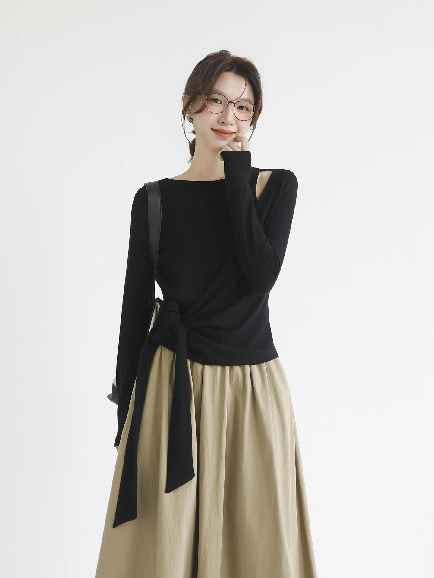 

Ruu Home Design Sensation Женский вязаный топ Long Sve Bla Ele Base irt Футболка Осенний сезон Корейский Sle Cotto...