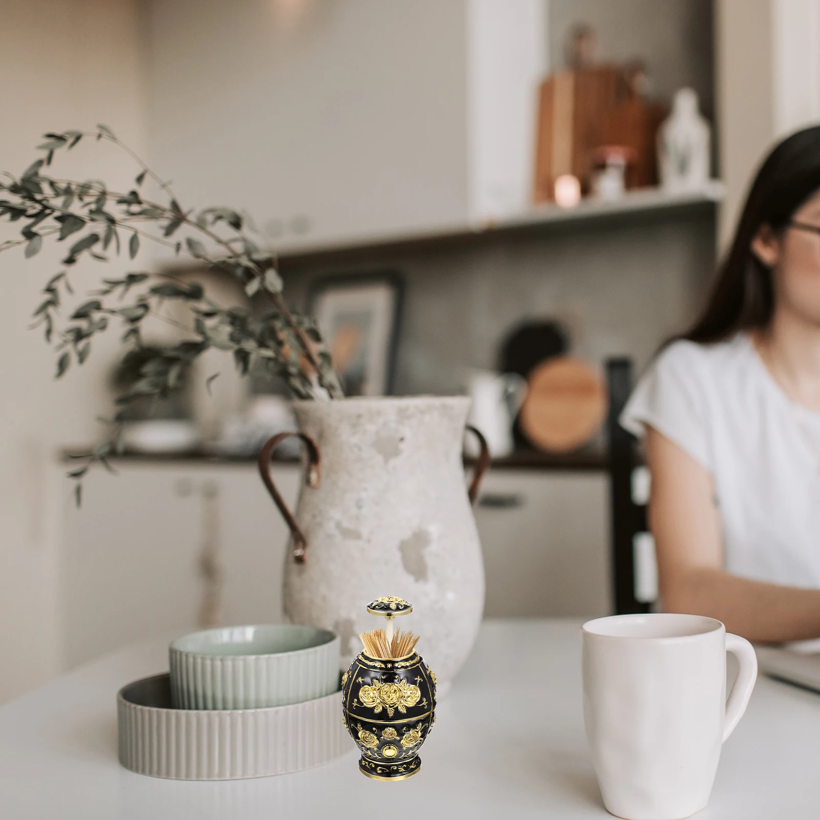 

Pop-Up Toothpick Box Household Organizer For Kitchen Dining Room Decorative Storage Case Toothpick Container Elegant Dispenser