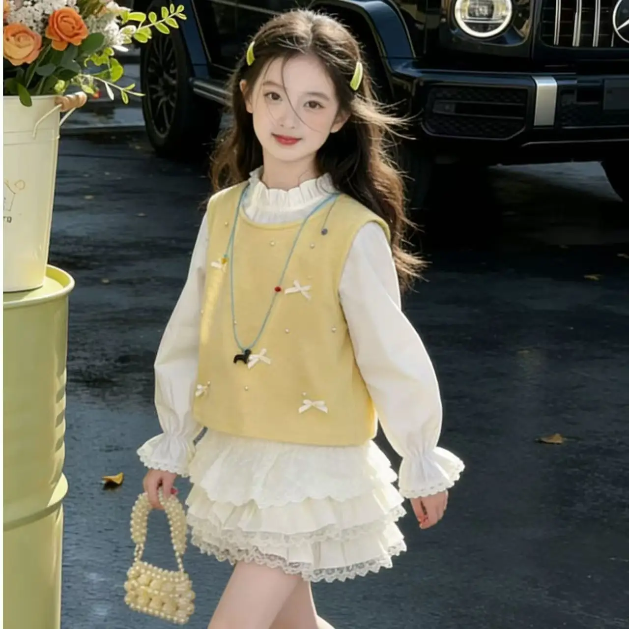 

Girls' Spring Knitted Vest Set 2026 New Style Fashionable Lace Splicing Shirt Cake Skirt Three Pieces For Little Girls