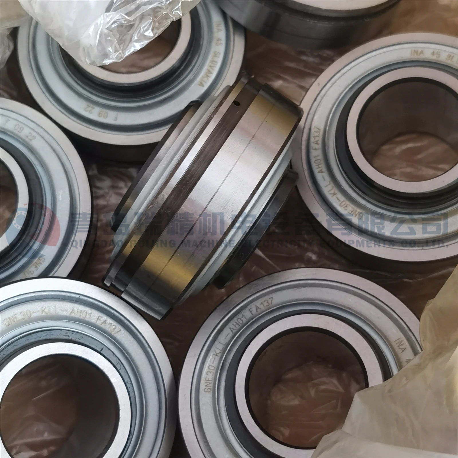 outer spherical bearing GNE30-KLL-AH01-OSE-FA137 non-eccentric positioning lock ring