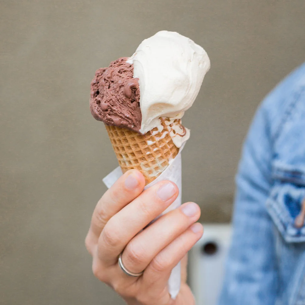 

2Pcs Ice Cream Cone Mold Egg Roll Maker Waffle Cone Roller DIY Baking Mold Ergonomic Handle Kitchen Accessories