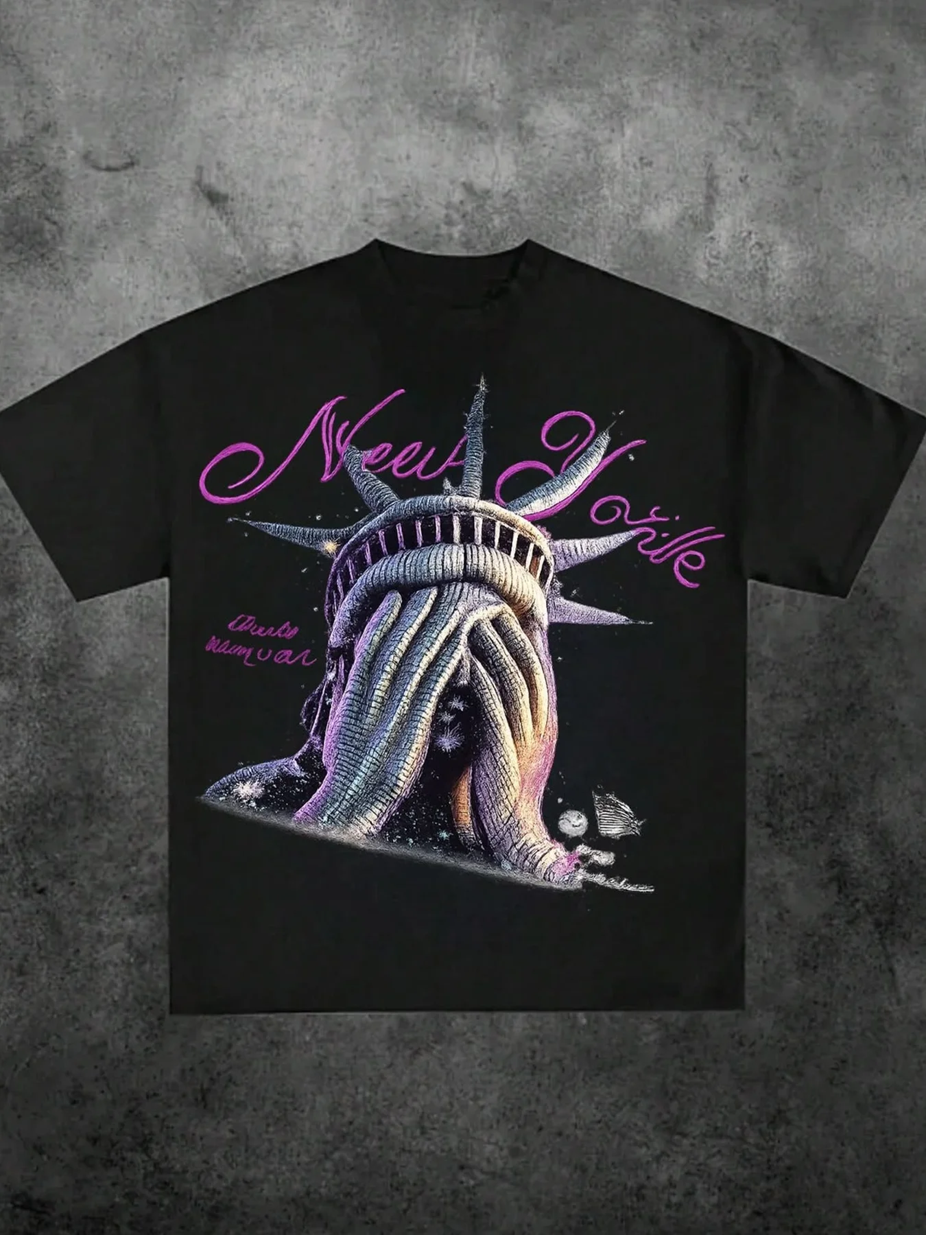 Men's T-shirt: Statue of Liberty Print in New York - Fashionable Casual Print Versatile Print for Daily Wear Short Sleeved Shirt