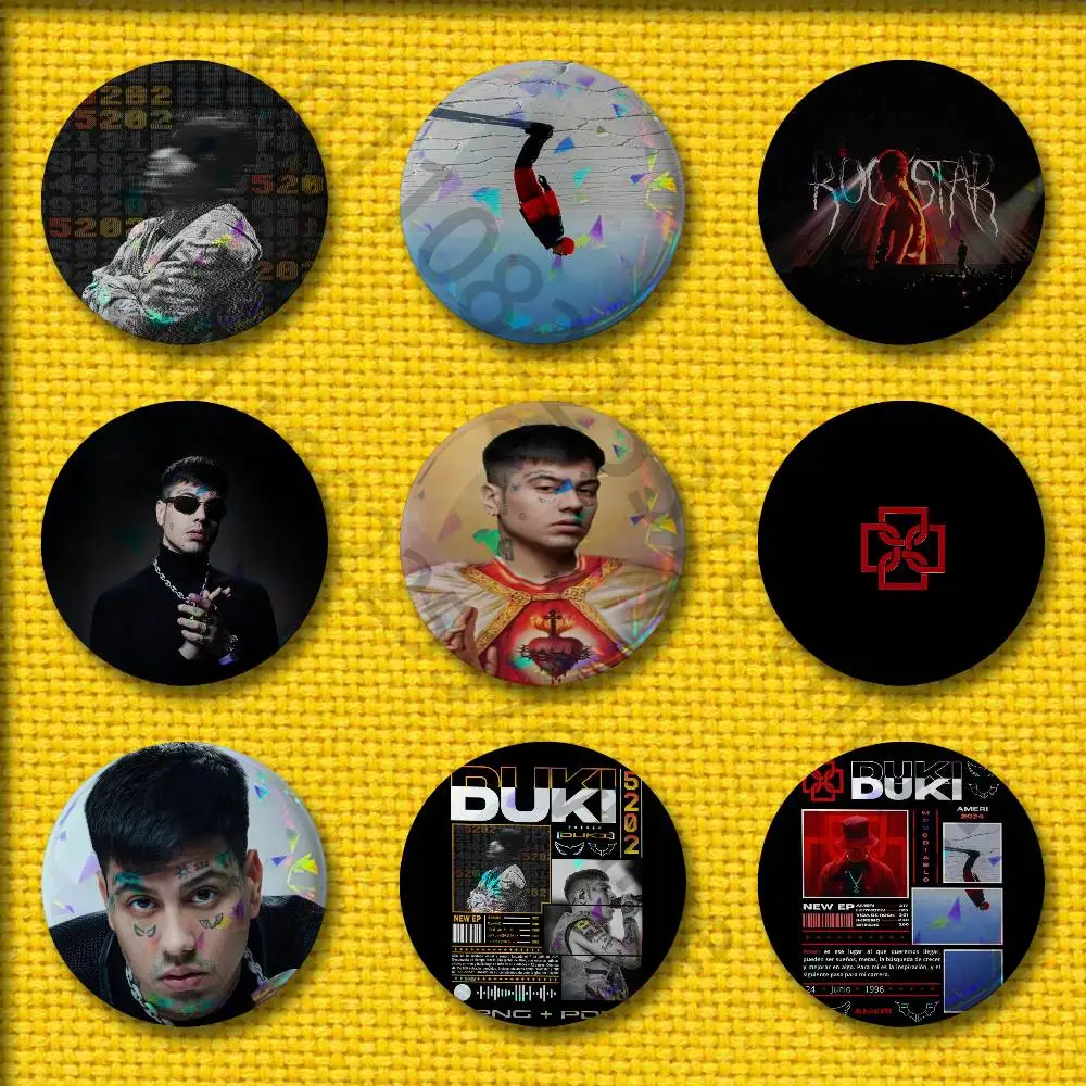 D-Duki Ameri 5202 Badges 75mm 25mm 44mm 32mm 58mm Round Pin Brooch Souvenir Clothes Cosplay Gift Accessories