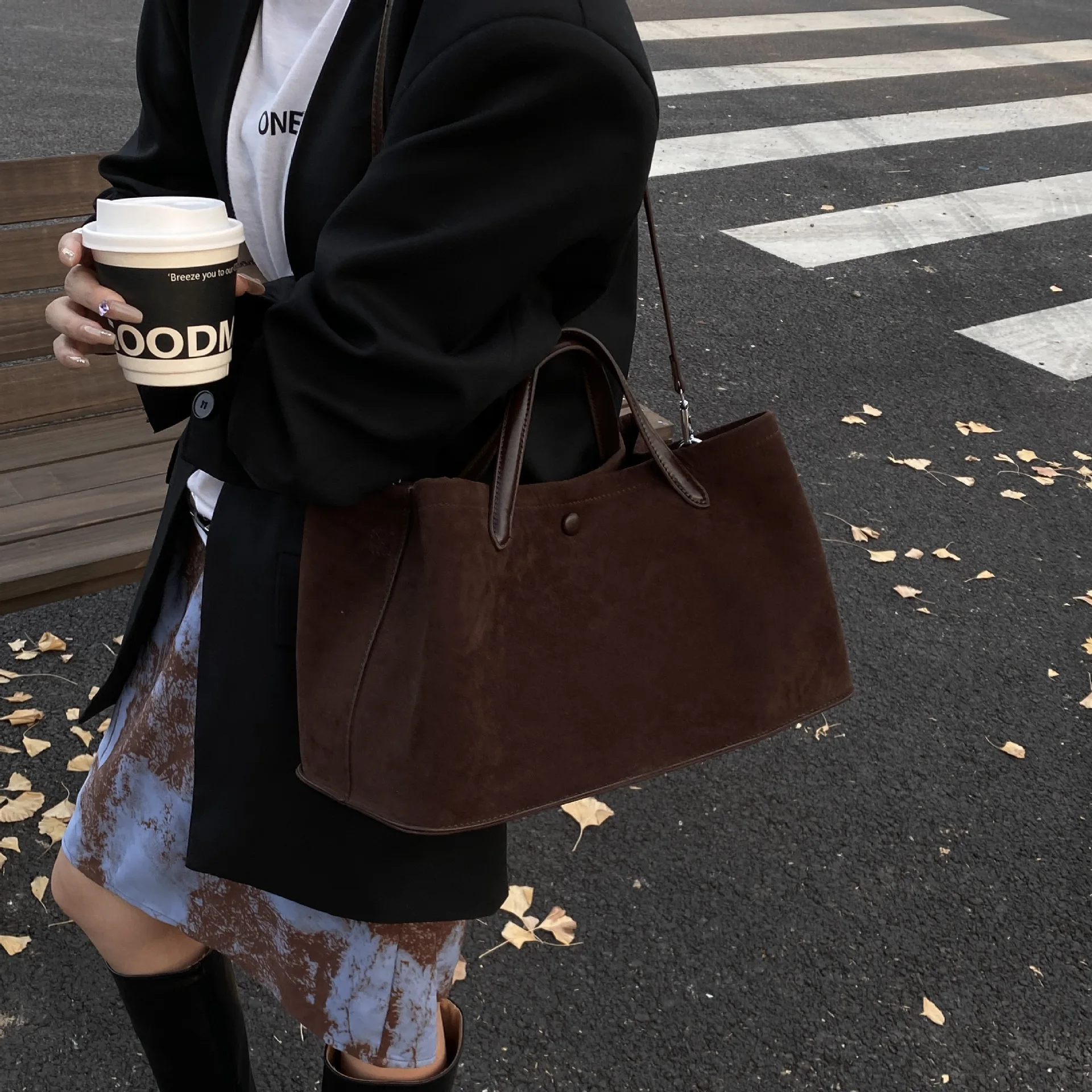 الخريف الشتاء بولي متجمد حمل حقيبة للنساء نسيج بسيط جلدية سعة كبيرة حقائب التنقل الفرنسية الرجعية حقيبة كروسبودي