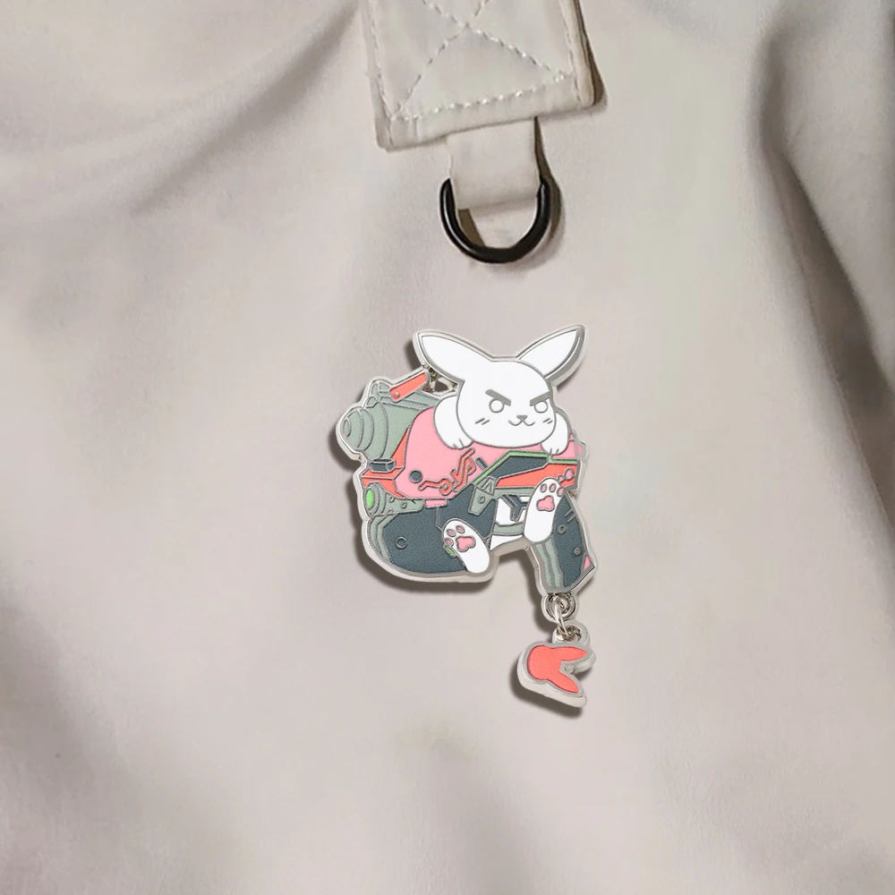 Overwatch Rosa Mech-Kaninchen-Brosche Kreativer Cartoon Mechanischer Hase Emaille-Pin Gaming-Merchandise Metall-Abzeichen Schmuck-Accessoire – Detail 11