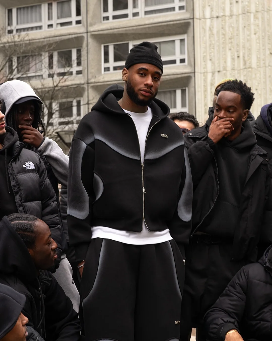 

Мужская и женская толстовка с готическим полосатым принтом, мужские комплекты в американском стиле High Street, мужской спортивный костюм с капюшоном на молнии в стиле панк Y2k