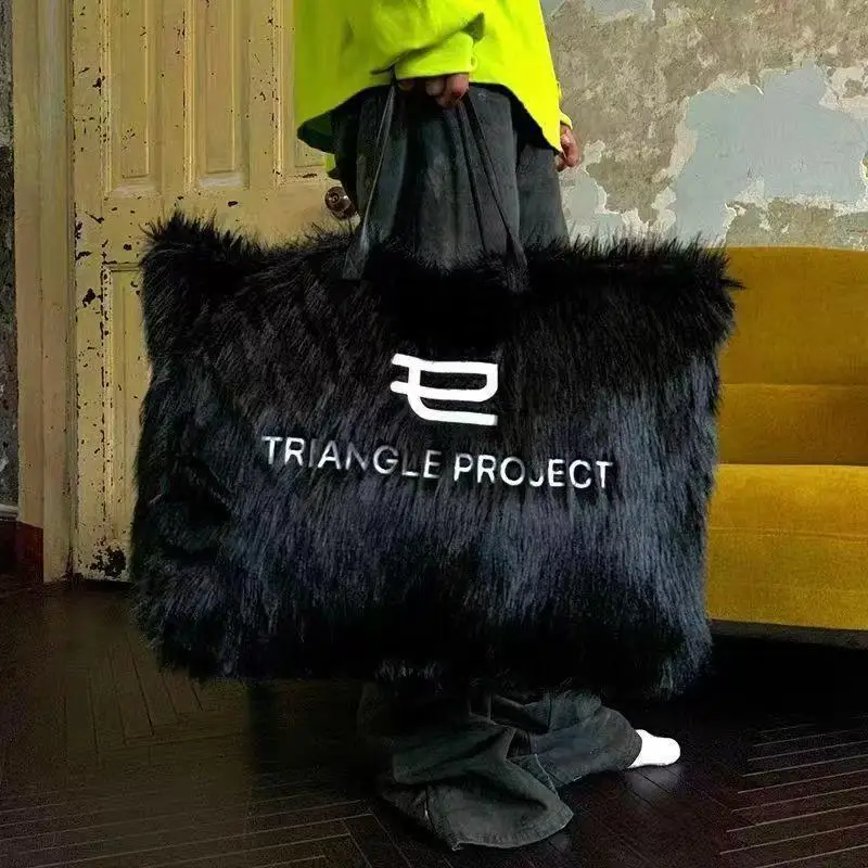 

handbag shoulder tote bag European and American fashion hand bag women's pink embroidered plush portable tote bag