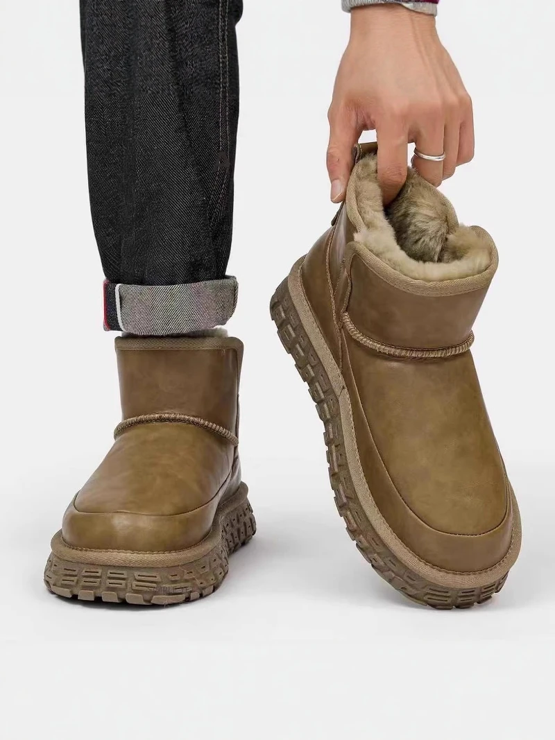 Men's Winter Thickened Fleece Lined Snow Boots Waterproof Anti-slip Warm Cotton Shoes Large Size Bread Shoes Fashionable Yout...