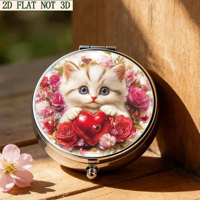 A portable pill box with three compartments, featuring a cute kitten design and single-sided flat printing. It is also a compact and convenient pill box and portable small item organizer, suitable for carrying while traveling or as a
