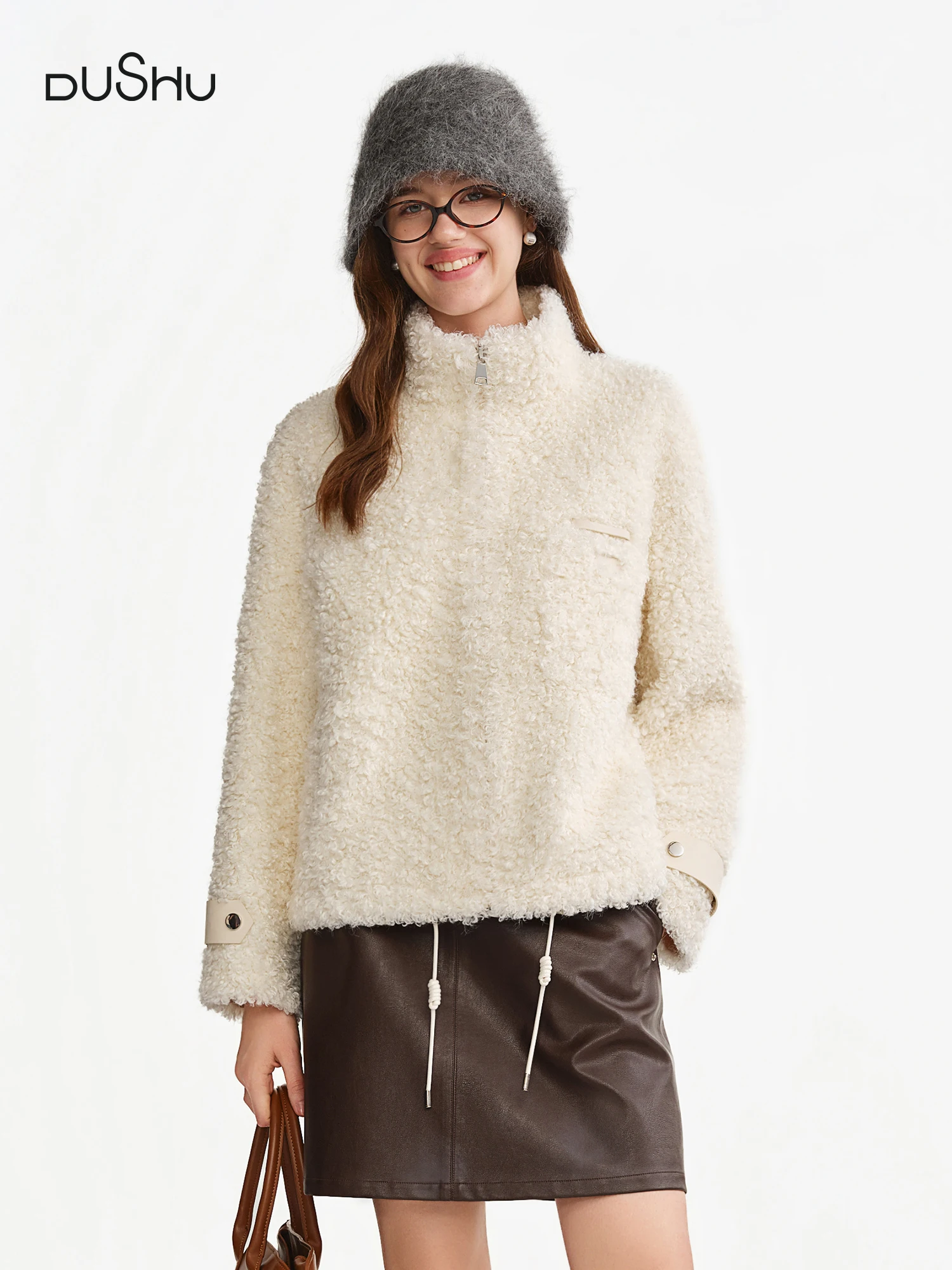 

DUSHU White Bear Plus-Size Women's Curly Fur Eco-Friendly Faux Fur Standing Collar Oversized Winter Coat with Warm Design Coats