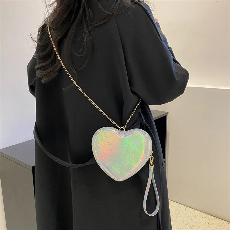 Cute Reflective Heart Shaped Chain Shoulder Bag for Women Kawaii Purses and Handbags Young Girls Small Crossbody Bag Clutch Bag