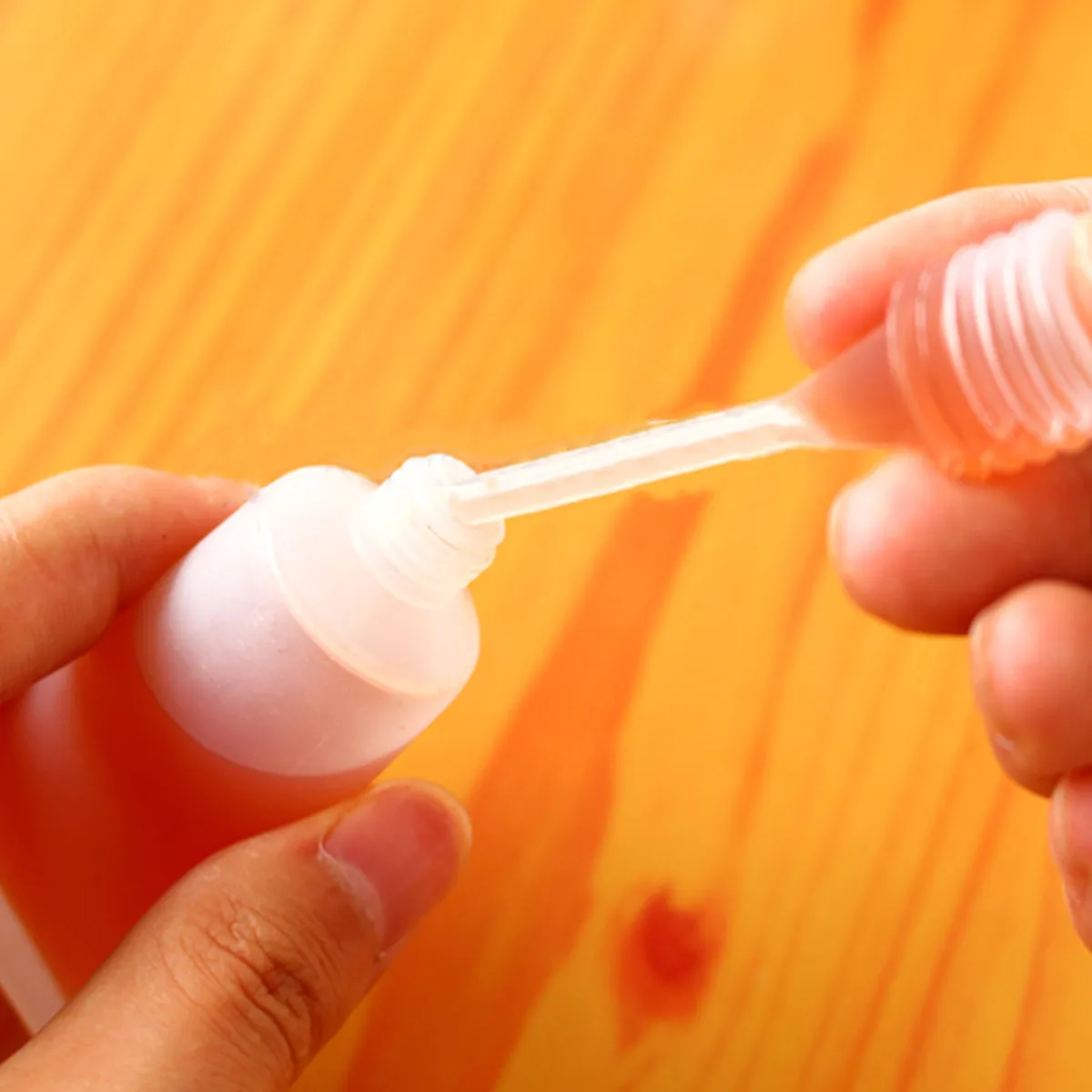 

Набор из 30 дорожных флаконов-органайзеров: многоразовые герметичные емкости для шампуня, геля для душа, лосьона, средства для умывания, крема для рук, спортивных принадлежностей