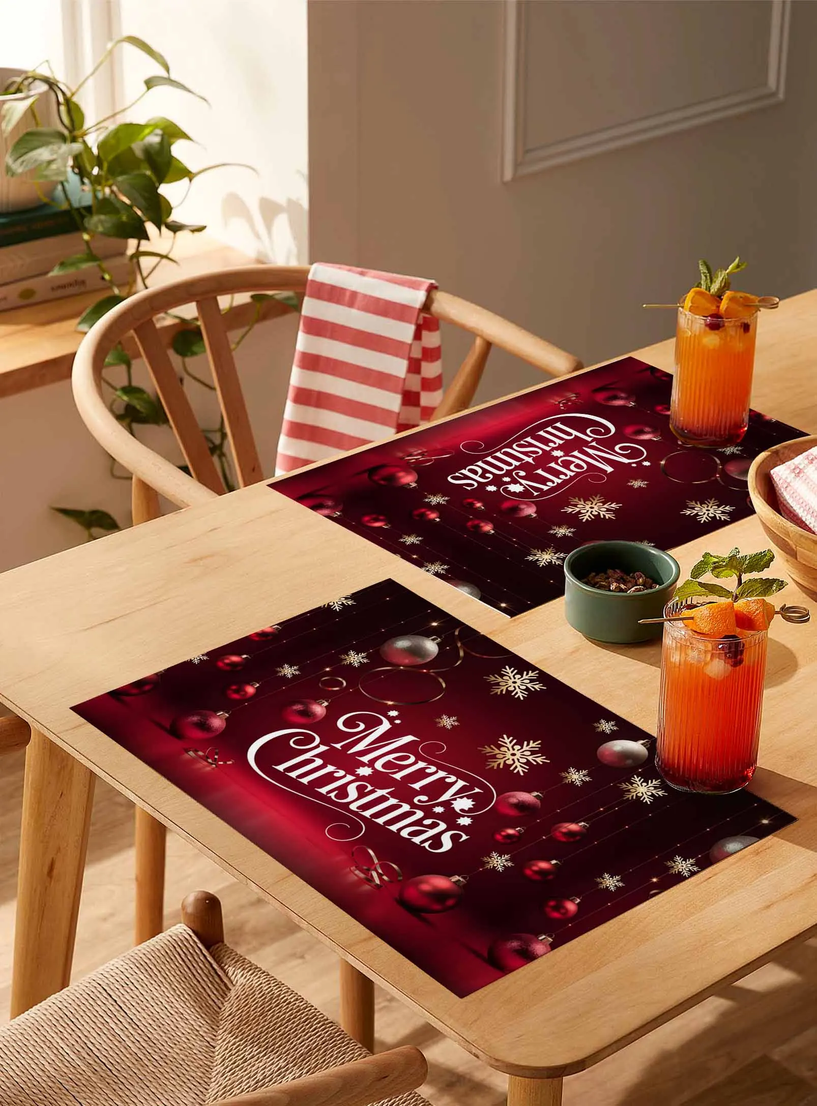 

4/6 Pcs Snowflakes Christmas Red Ball Placemat Wedding Party Dining Decor Linen Table Mat Kitchen Accessories