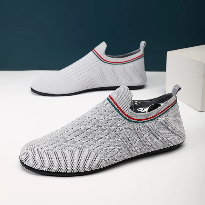 MAEDEF Summer Classic Fashion Loafers Men High Quality Outdoor Anti-slip Flats Walking Shoes Breathable Mesh Casual  Men‘s Shoes